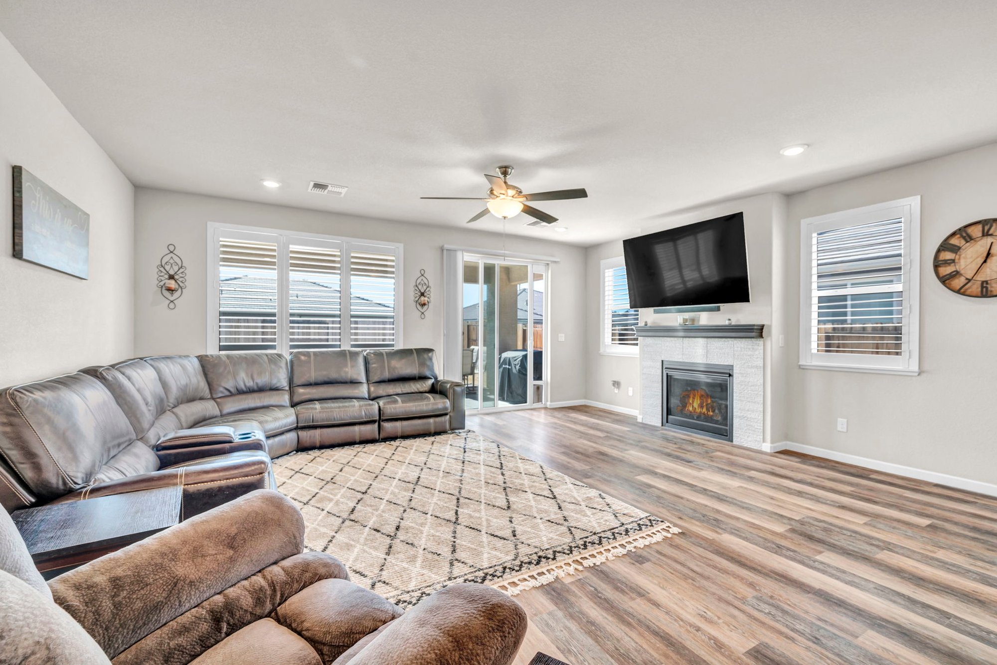 34-web-or-mls-1030-garden-pond-way