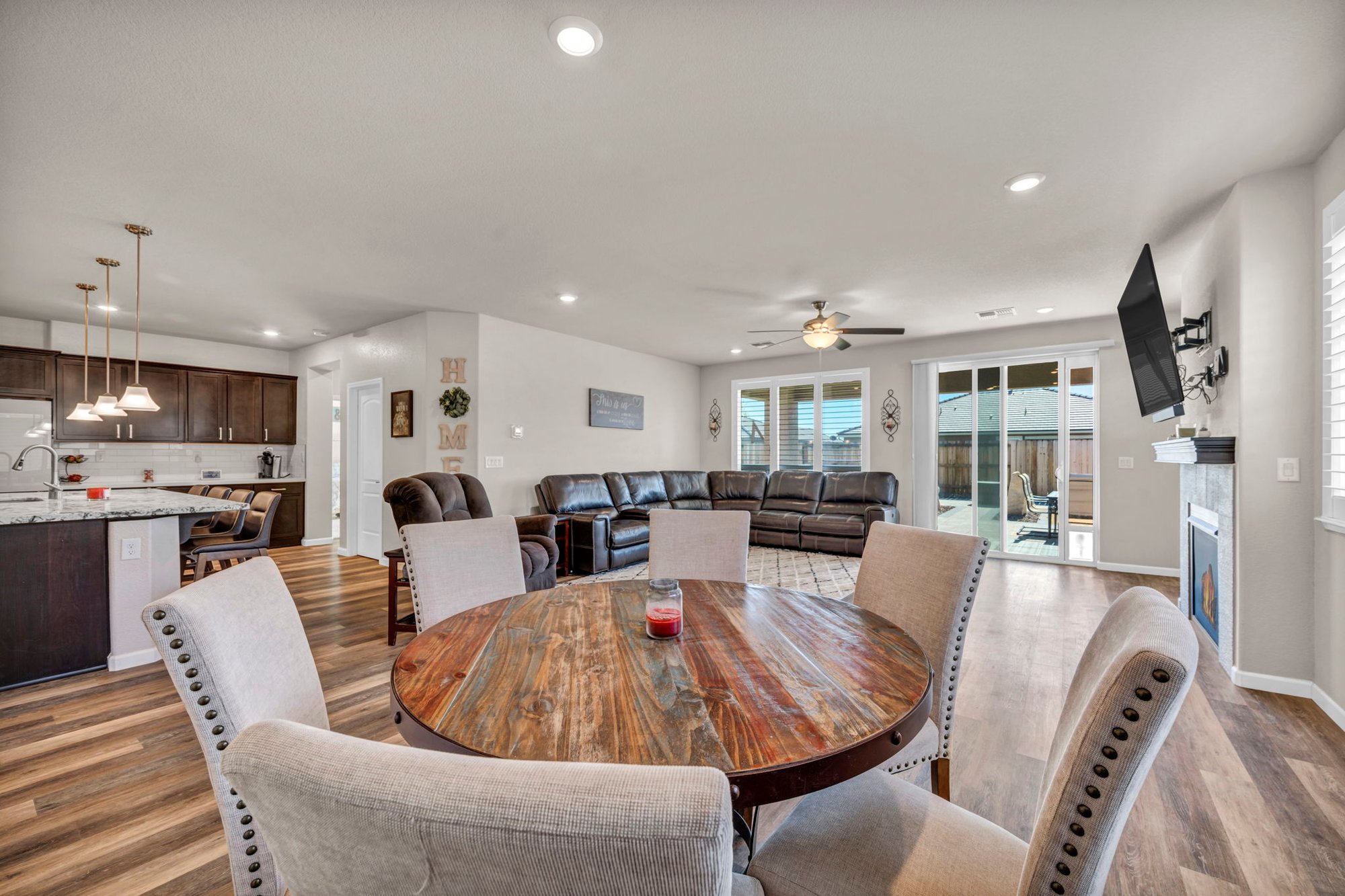 44-web-or-mls-1030-garden-pond-way