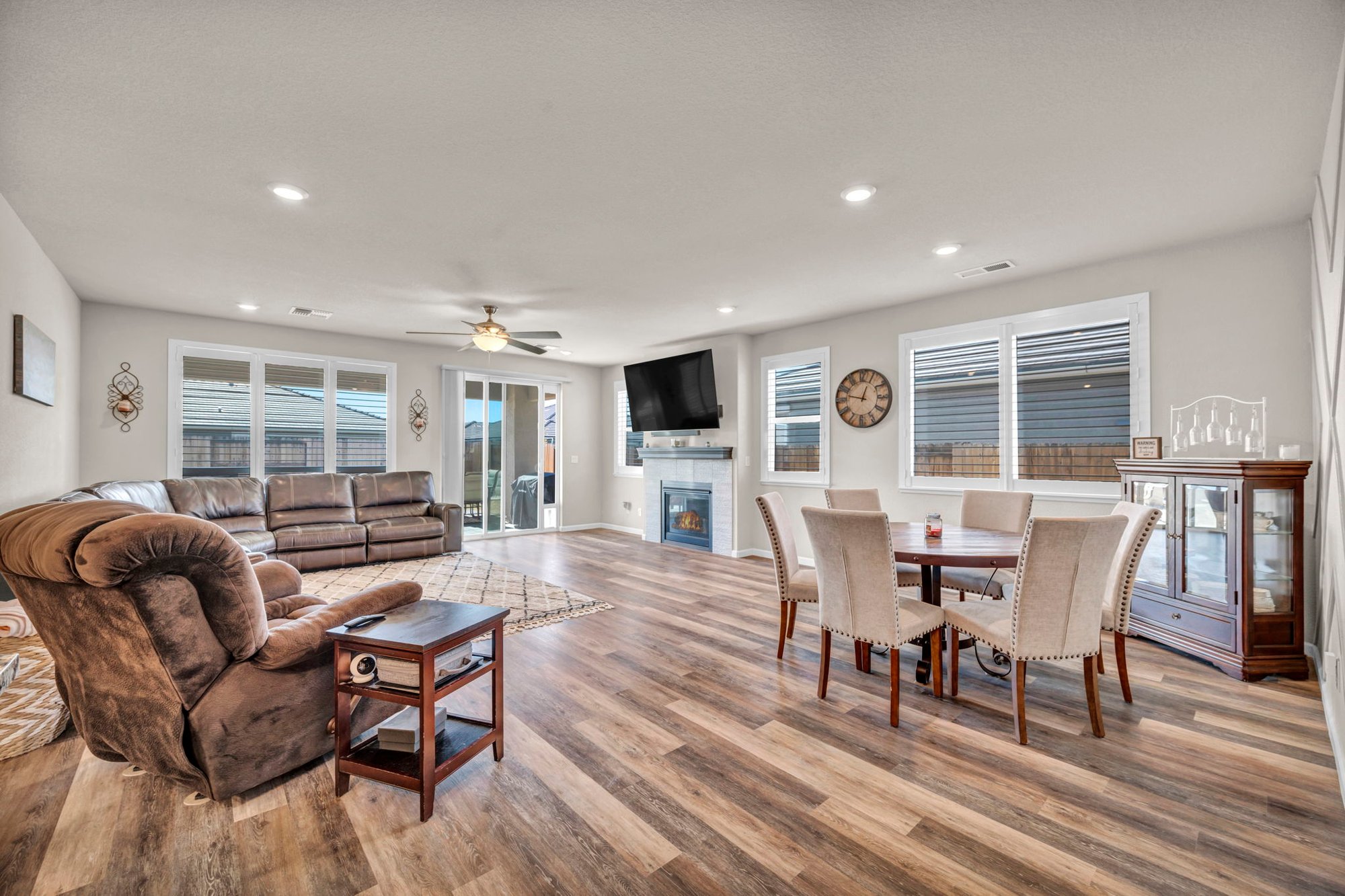 45-web-or-mls-1030-garden-pond-way