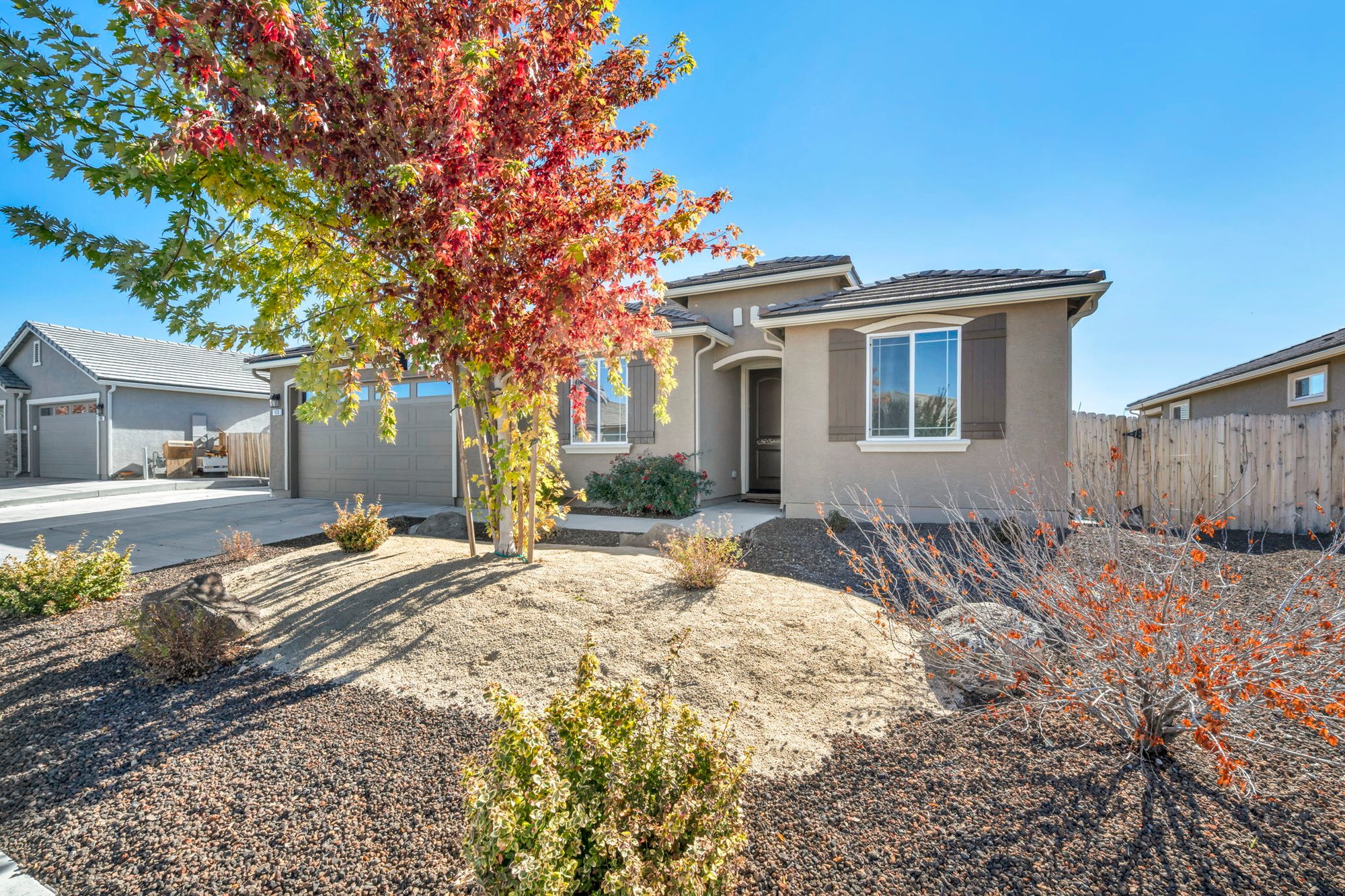 5-web-or-mls-1030-garden-pond-way