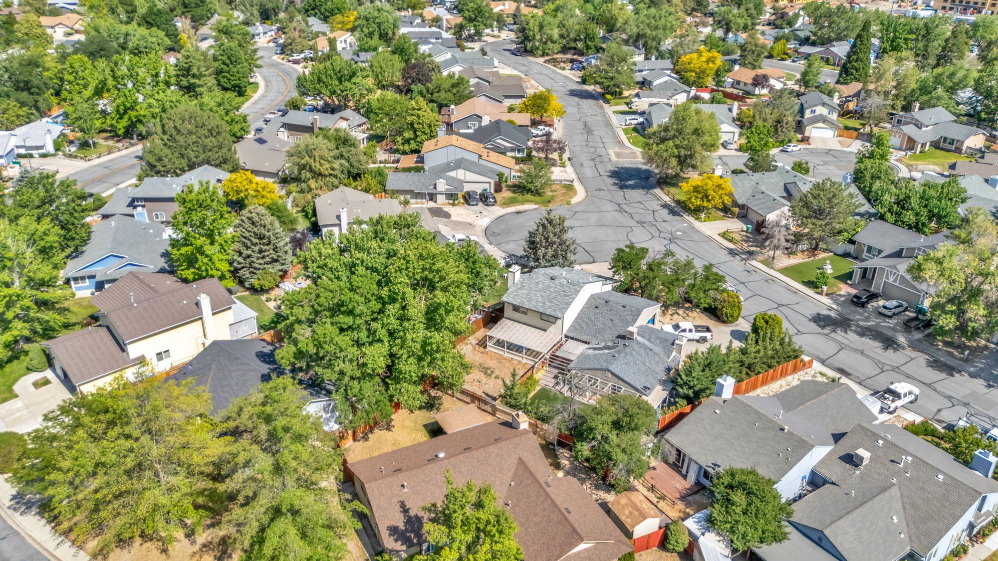 6-web-or-mls-1218-junction-dr