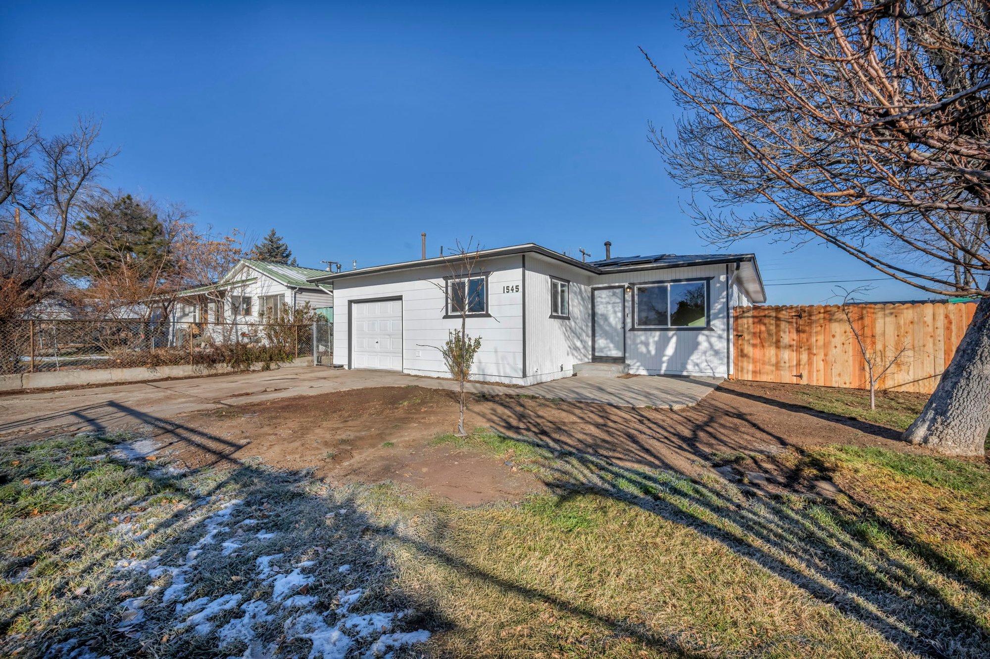 3-web-or-mls-1545-haddock-dr