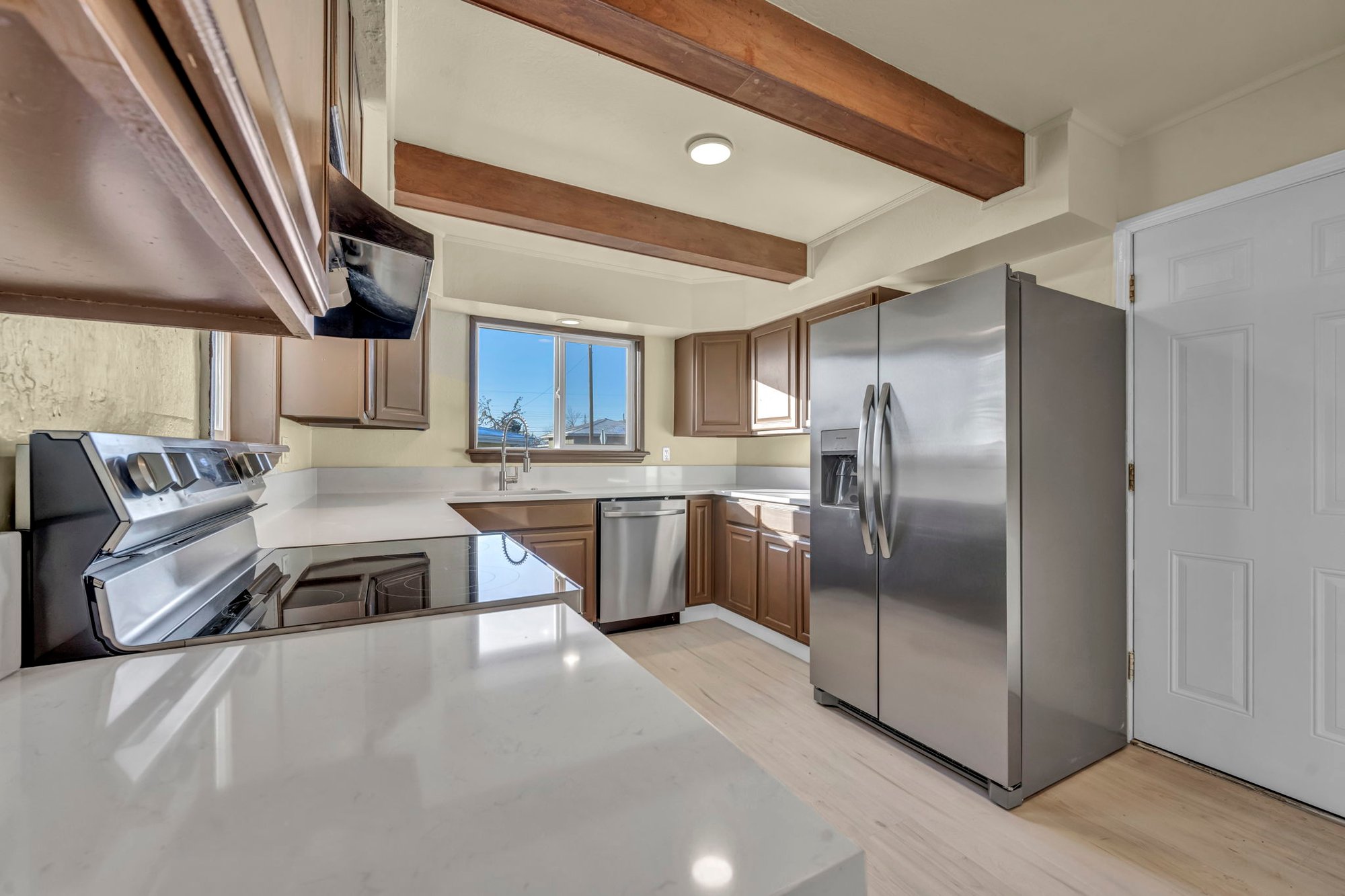 38-web-or-mls-1545-haddock-dr