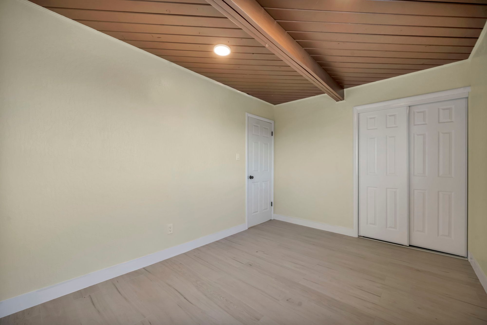 43-web-or-mls-1545-haddock-dr