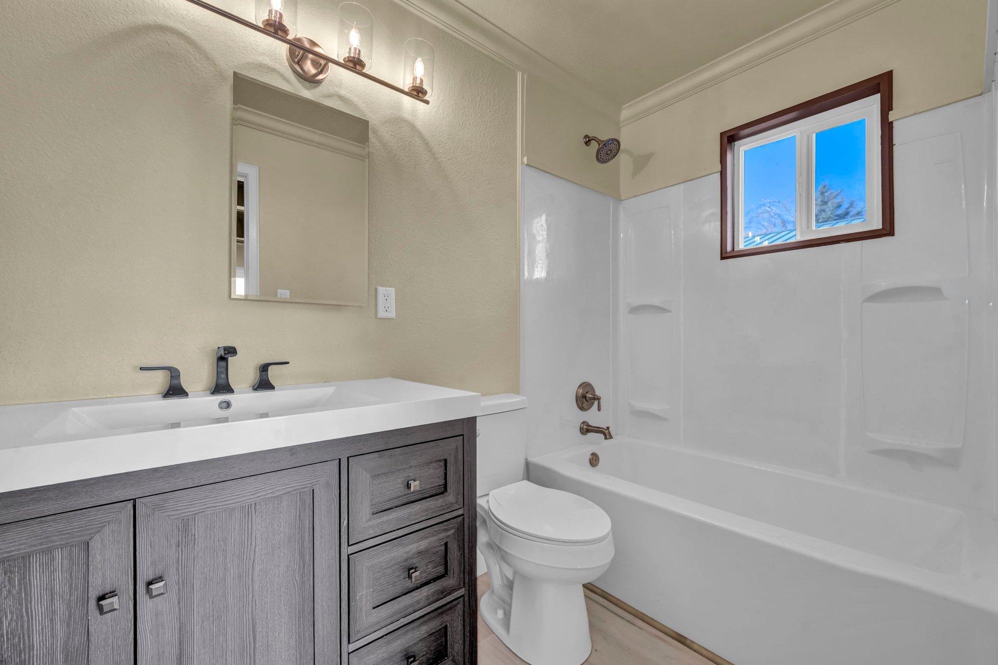 51-web-or-mls-1545-haddock-dr