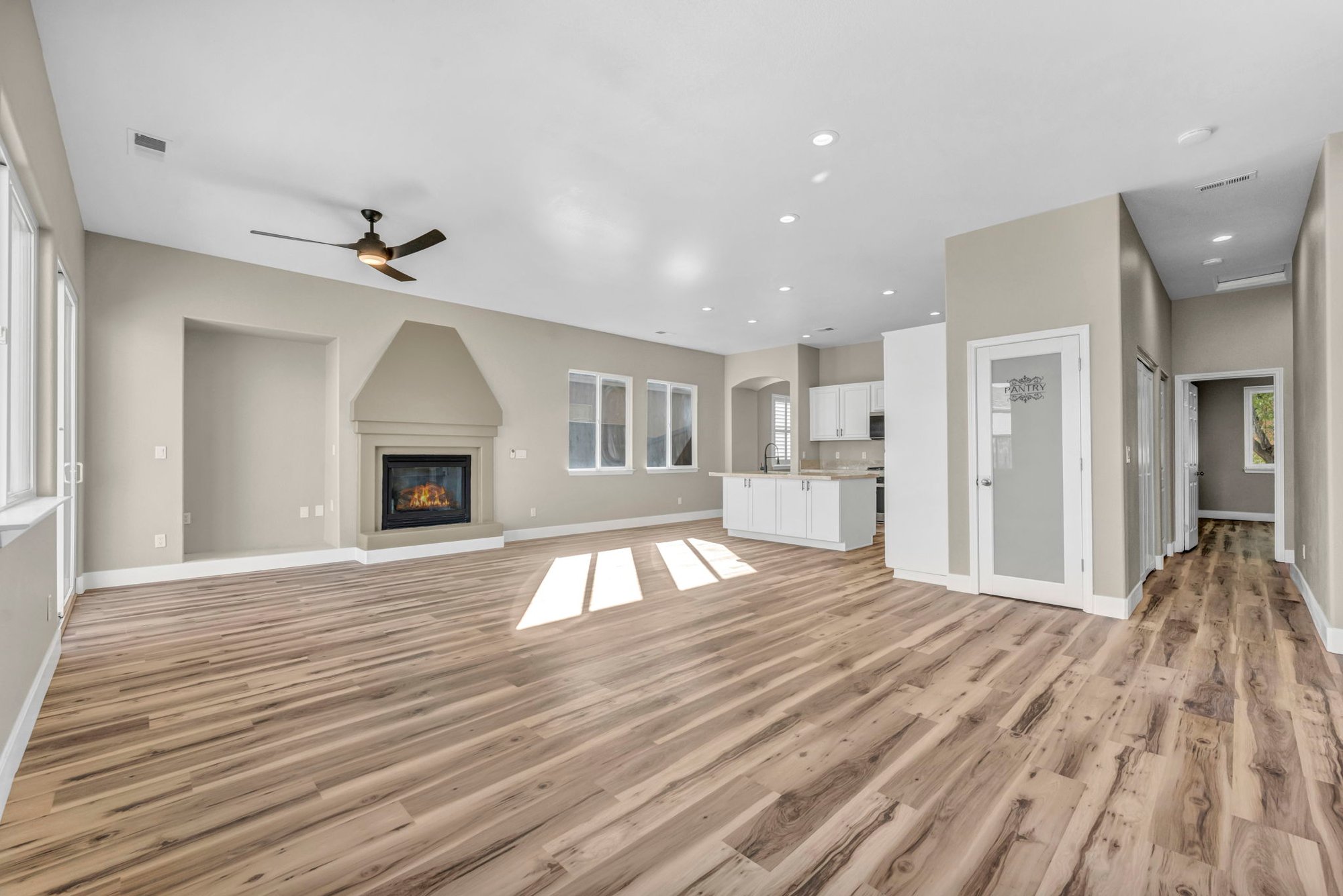 46-web-or-mls-1781-emerald-bay-dr