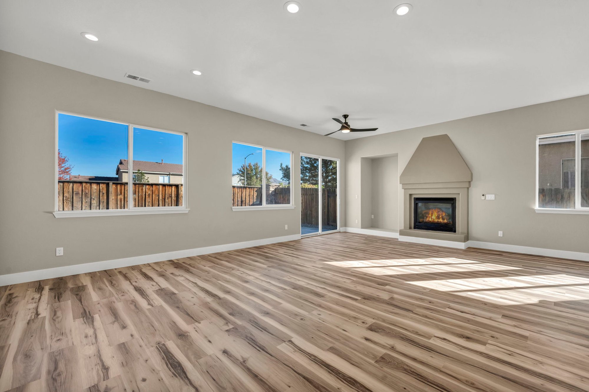 49-web-or-mls-1781-emerald-bay-dr