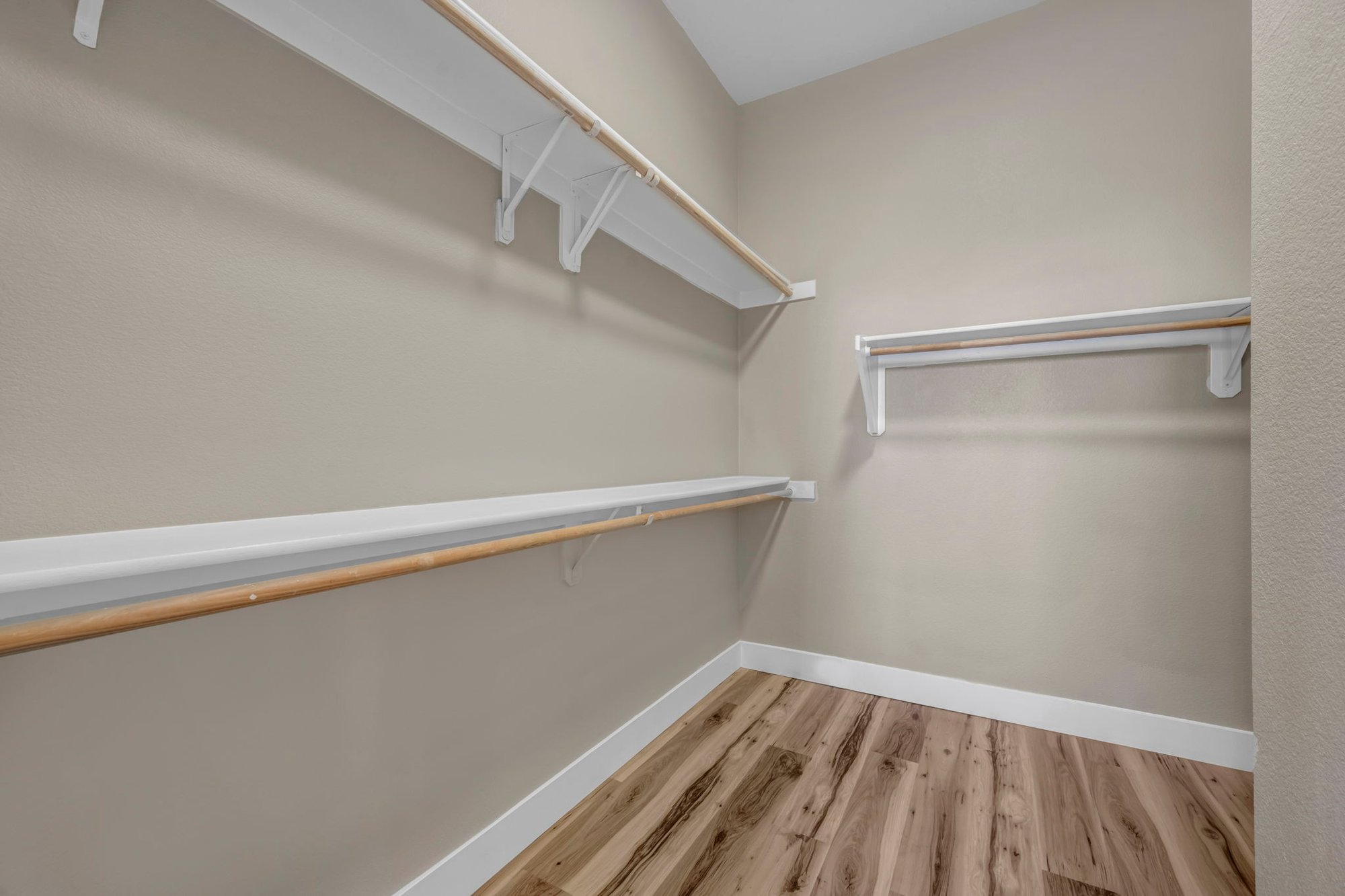 64-web-or-mls-1781-emerald-bay-dr