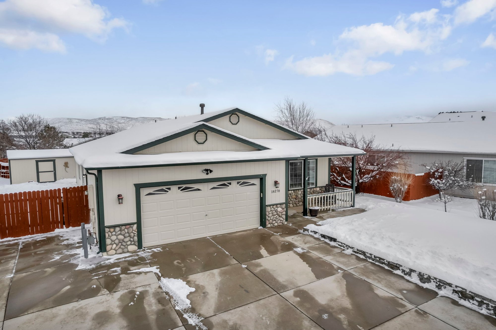 18-web-or-mls-18270-cedar-view-dr