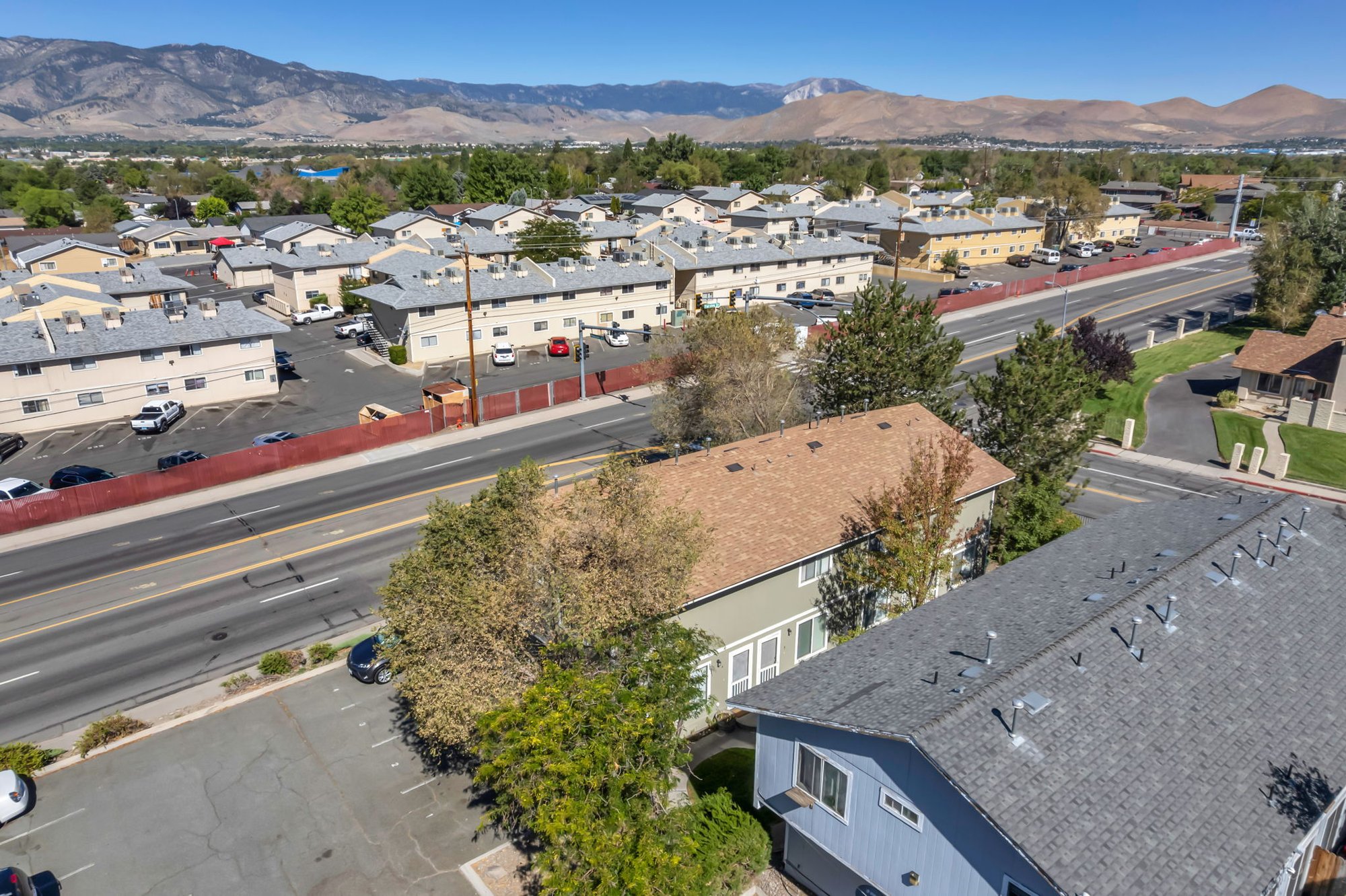 13-web-or-mls-3905-pheasant-dr-1