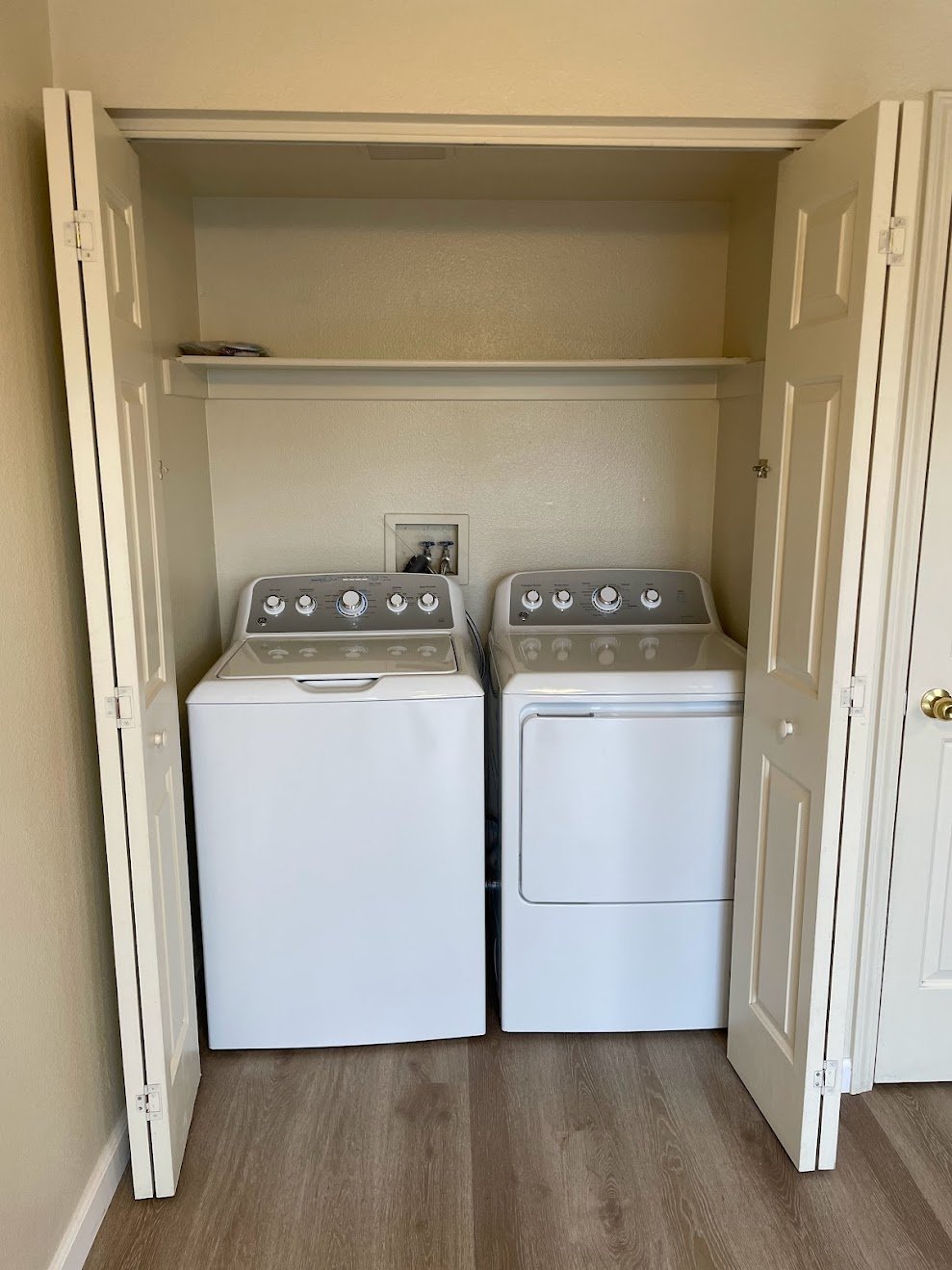 3905 Pheasant #3 laundry closet