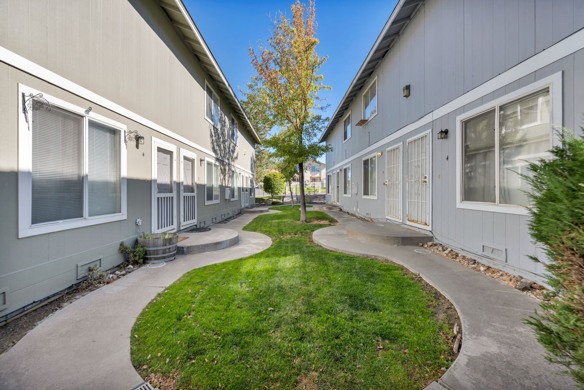 4-web-or-mls-3905-pheasant-dr