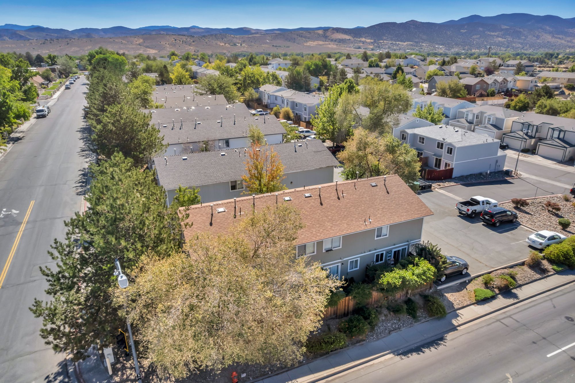 7-web-or-mls-3905-pheasant-dr