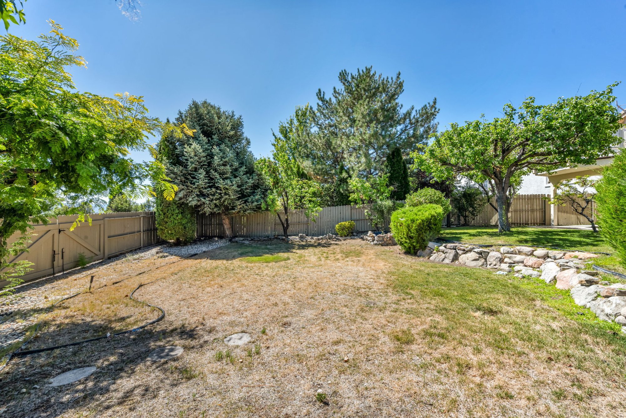 9-web-or-mls-6170-n-deer-meadows-ct