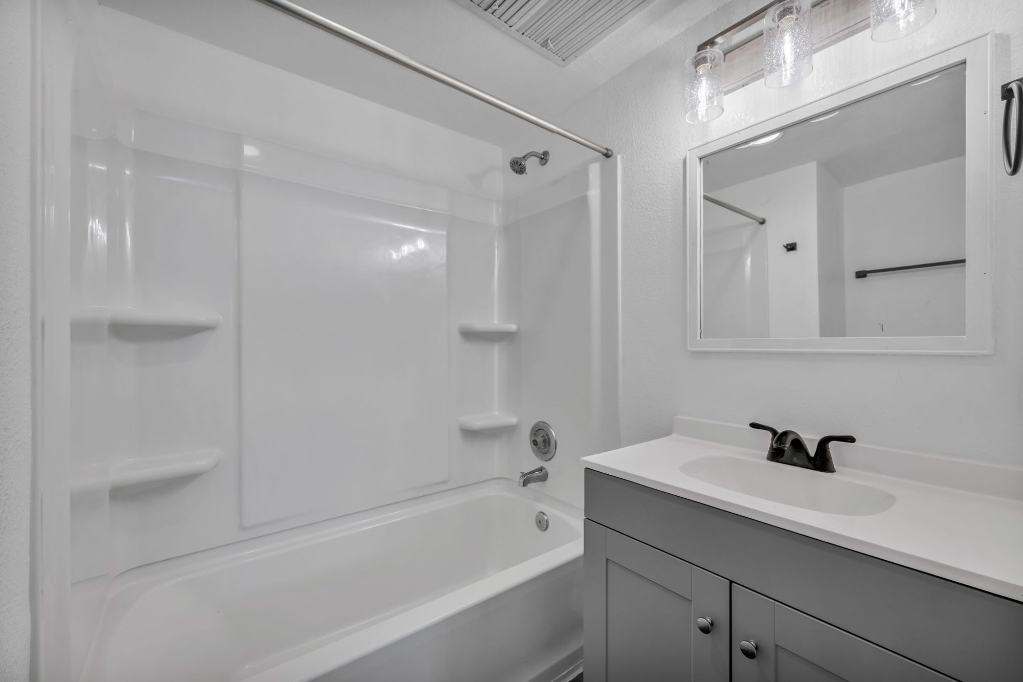 42-web-or-mls-737-16th-st