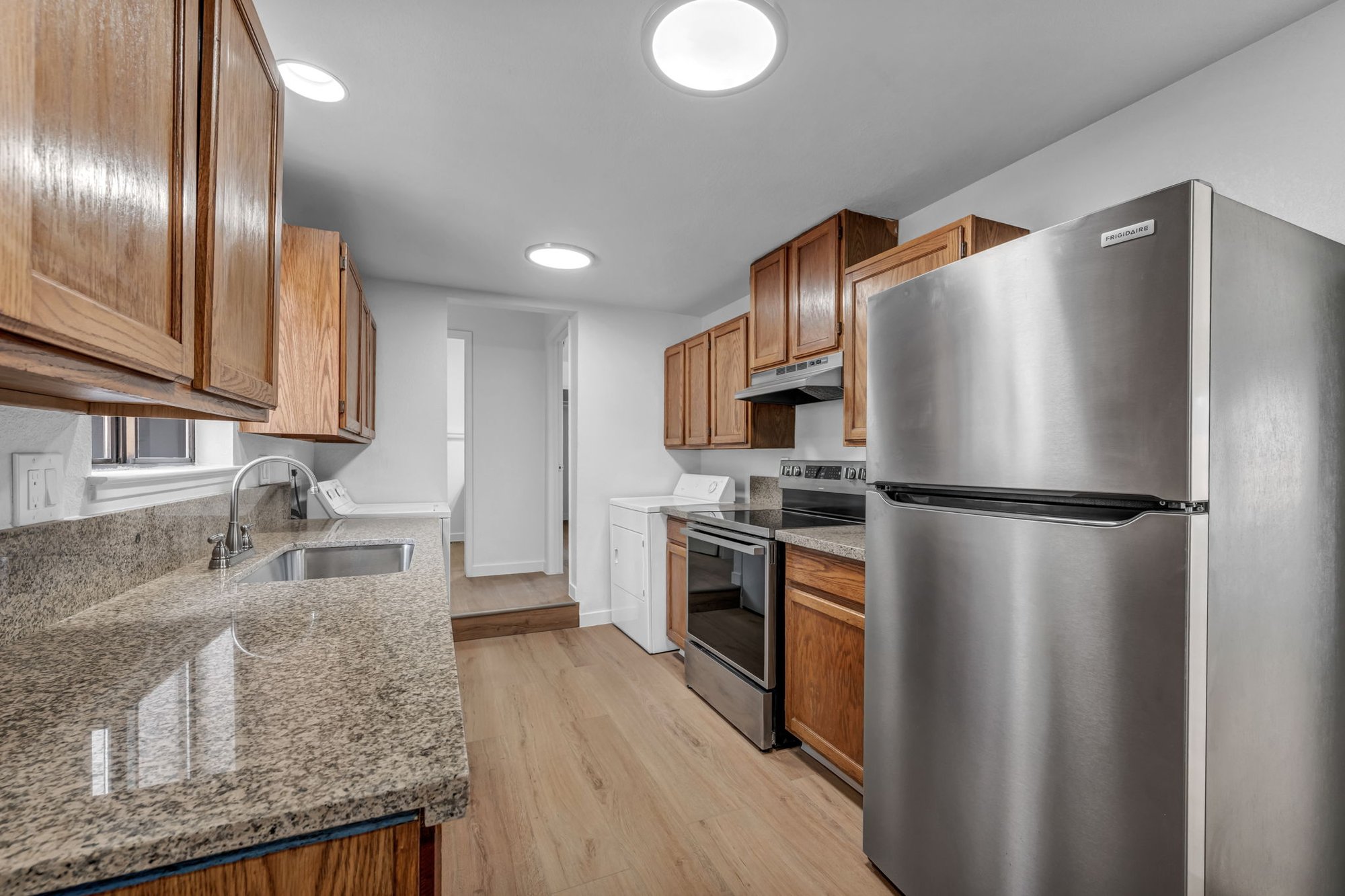 51-web-or-mls-737-16th-st
